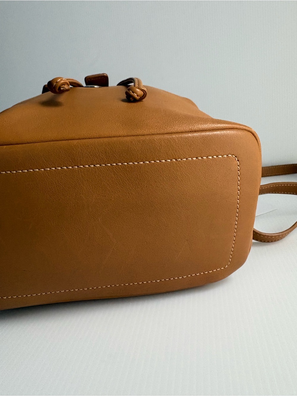 Vintage COACH Caramel Tan Leather Backpack with Buckle Drawstring - Picture 15 of 17